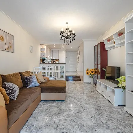 Townhouse Parque Santiago 2