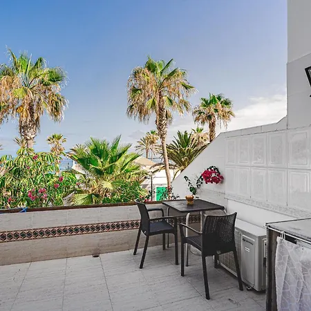 Townhouse Parque Santiago 2 Apartment *