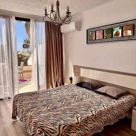 Apartment Townhouse Parque Santiago 2 *