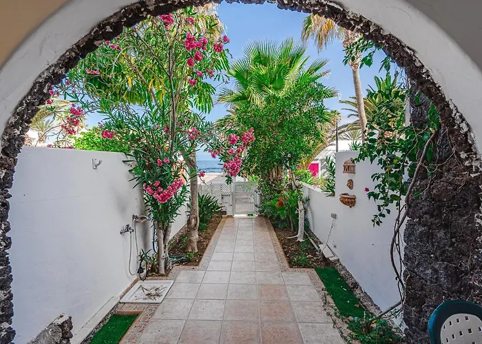 Townhouse Parque Santiago 2 阿罗纳