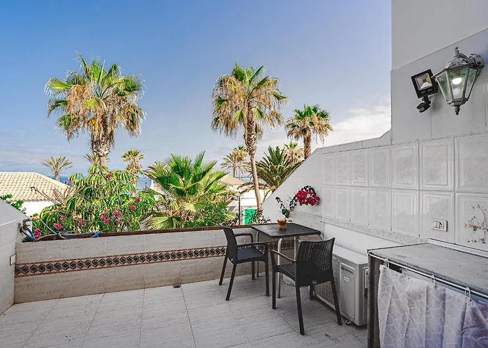 Townhouse Parque Santiago 2 公寓 *