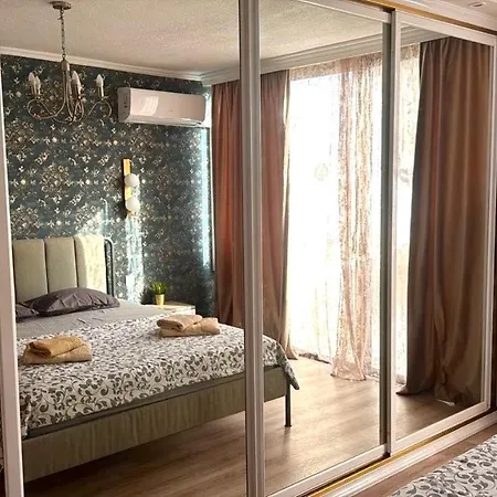 Διαμέρισμα Townhouse Parque Santiago 2 *